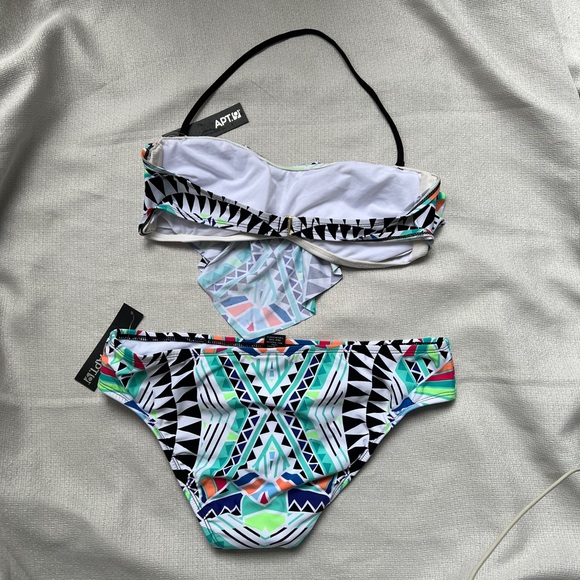 Geometric Multicolor Bikini Set - Picture 3 of 11